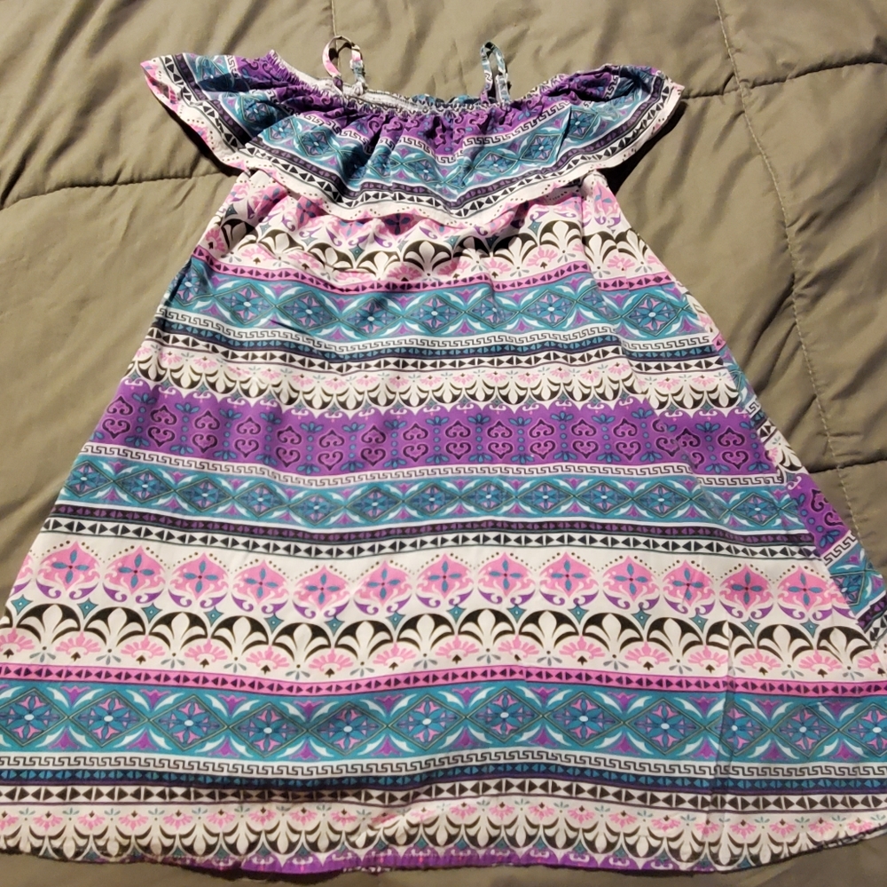 Girls dress